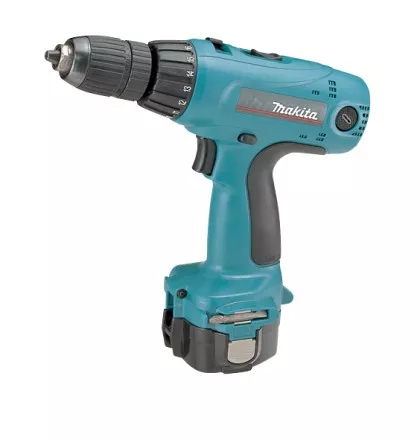 Аккумуляторная дрель-шуруповерт Makita 6317DWAE купить в Тюмени