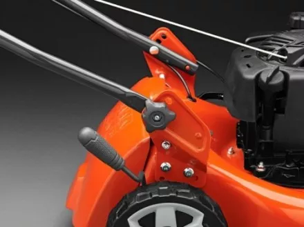 Газонокосилка бензиновая Husqvarna LC 140 B&amp;S несамоходная купить в Тюмени