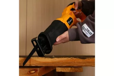 Пила сабельная DEKO DKRS1000, 063-4194 купить в Тюмени