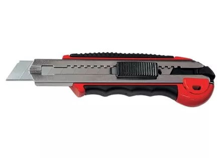 Нож с выдвижным лезвием 18 мм с 5 лезвиями MATRIX MASTER 78921 купить в Тюмени