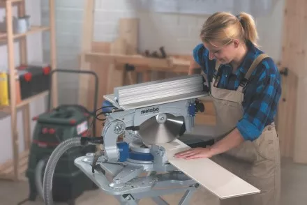 Пила торцовая Metabo KGТ 300 комби купить в Тюмени