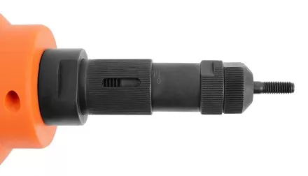 Аккумуляторный резьбовой заклепочник MESSER M2000 (М6) с двумя Li-Ion аккумуляторами купить в Тюмени