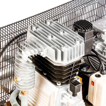 Компрессор масляный Denzel DR5500/300 ременный 58069 купить в Тюмени