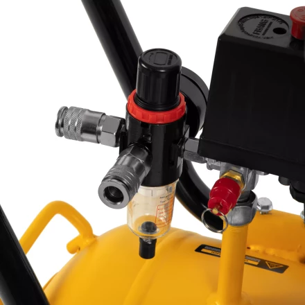 Компрессор безмасляный, малошумный Denzel DLS 2200/50, 2200 Вт, 2x1100, 50 л, 380 л/мин купить в Тюмени