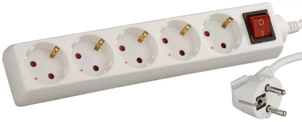 Удлинитель СВЕТОЗАР электрический с заземлением и выключателем, с защитными шторками, евро, 5 гнезд,5м SV-55055-5 купить в Тюмени