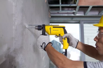 Дрель ударная Stanley SDH700 C купить в Тюмени
