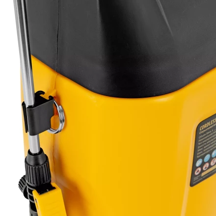 Опрыскиватель аккумуляторный Denzel D-8LI, 8 л, 12 В, 2 Ач 64795 купить в Тюмени