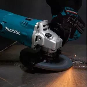 Шлифмашина УШМ Makita GA6021 купить в Тюмени