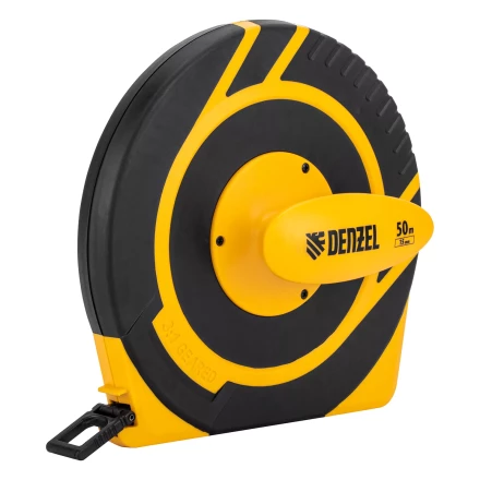 Рулетка геодезическая 50 м х 15 мм  Denzel 31292, закрытый корпус, фиберглассовая лента купить в Тюмени