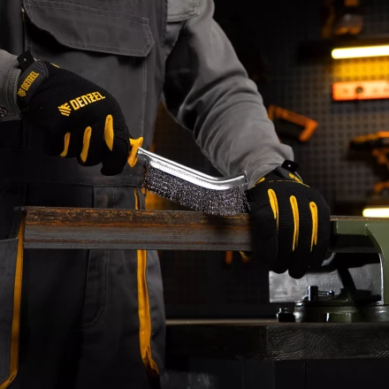 Щетка металлическая с пластмассовой ручкой, нержавеющая проволока Denzel 748287 купить в Тюмени