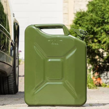 Канистра для ГСМ Stels 53145, металлическая, 20 литров купить в Тюмени