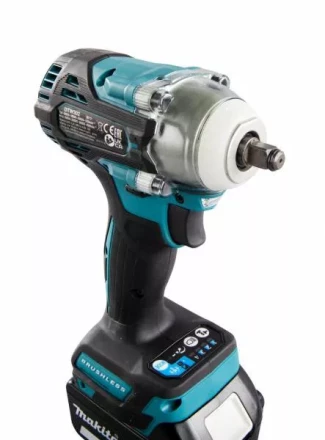 Аккумуляторный ударный гайковерт Makita DTW302RTJ купить в Тюмени