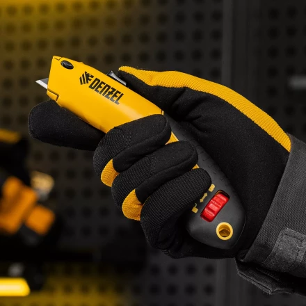 Нож Denzel, 19мм, сменное трапециевидное  лезвие, SK4, алюминиевый корпус, торцевой зажим купить в Тюмени