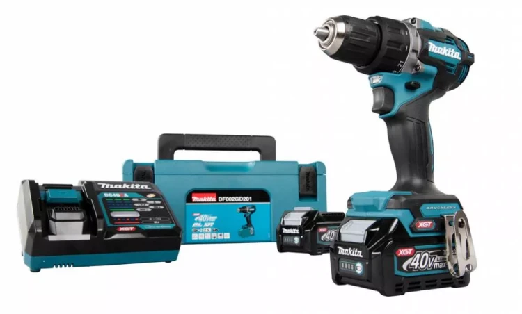 Компактная дрель-шуруповерт Makita DF002GD201 купить в Тюмени