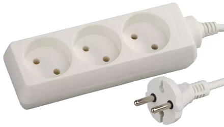 Удлинитель СВЕТОЗАР электрический, 3 гнезда, 3м SV-55030-3 купить в Тюмени