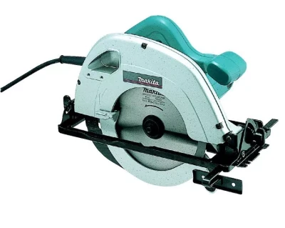 Пила дисковая (циркулярная) Makita 5704RK