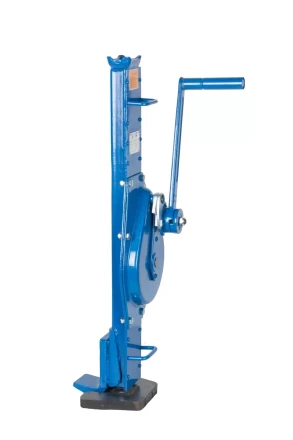 Домкрат реечный TOR ДРН 3000 3 т с низким подхватом и обрезиненной ручкой 1045911 купить в Тюмени