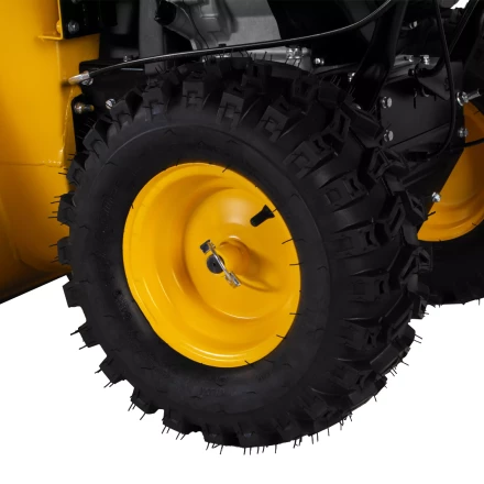 Бензиновая снегоуборочная машина SBL 711D PRO, 302cc, эл.старт, фара, обогрев, блок. дифф.// Denzel 97655 купить в Тюмени