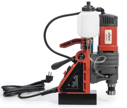 Станок магнитный сверлильный ESPIRA MDС-50/2 (1700 Вт, патрон Weldon 19, 280/510 об/мин, max диам 50 мм, 13,0 кг, кейс), 400112 купить в Тюмени