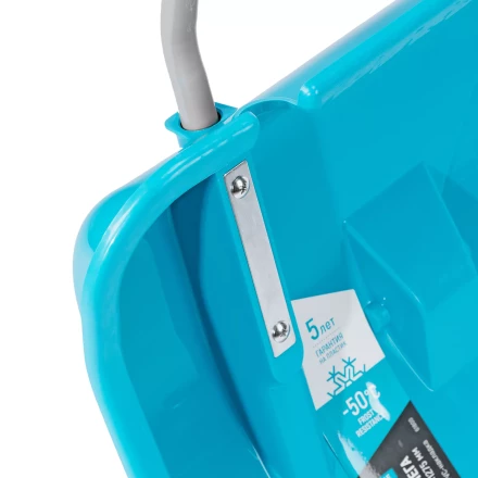 Скрепер для уборки снега Palisad 61800, полипропилен, колеса, 750х445х1275 мм, рукоятка с ПВХ, LUXE купить в Тюмени