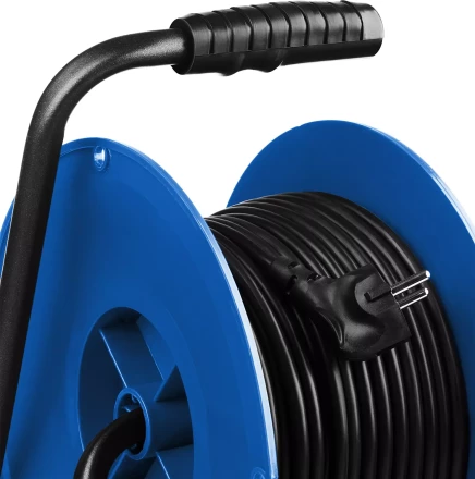 Профессиональные удлинители на пластиковой катушке ПВС 315 силовые серия ПРОФЕССИОНАЛ купить в Тюмени