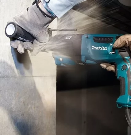 Перфоратор  MAKITA HR 2631FT купить в Тюмени