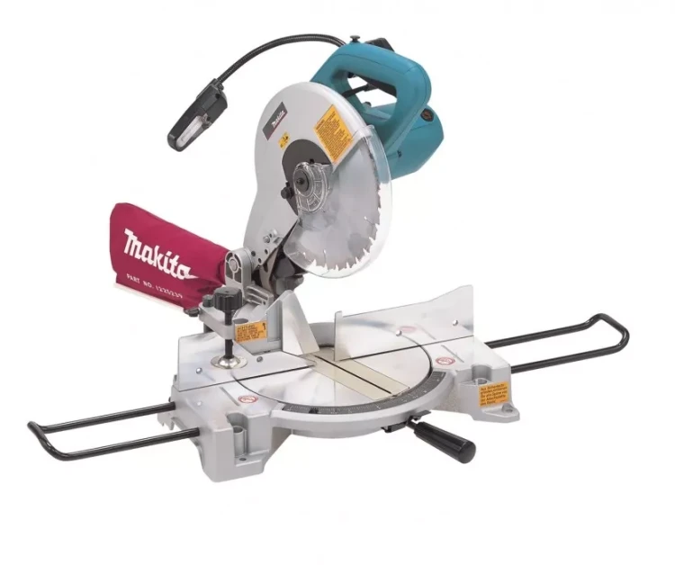 Пила торцовочная(торцевая) Makita LS1040F купить в Тюмени