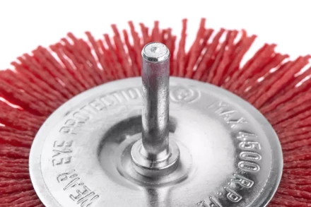 Кордщетка HAMMER плоская 100мм для дрели нейлон (207-214) купить в Тюмени