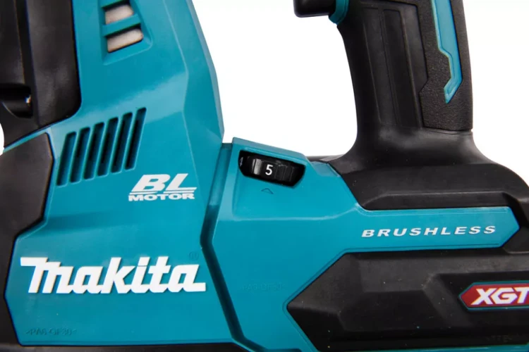 Аккумуляторный перфоратор XGT Makita HR004GZ (без АКБ и ЗУ) купить в Тюмени
