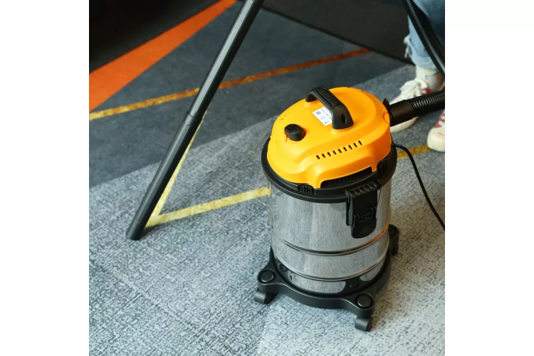 Пылесос промышленный DEKO DKVC-1400-15S, 015-0030 купить в Тюмени