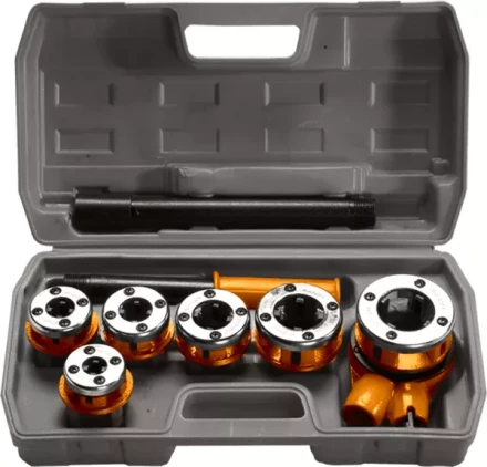 Набор клуппов 1/4&quot;-3/8&quot;-1/2&quot;-3/4&quot;-1&quot;-1, 25&quot; + плашкодержатель с трещоткой, 9 предм  SPARTA 773355 купить в Тюмени