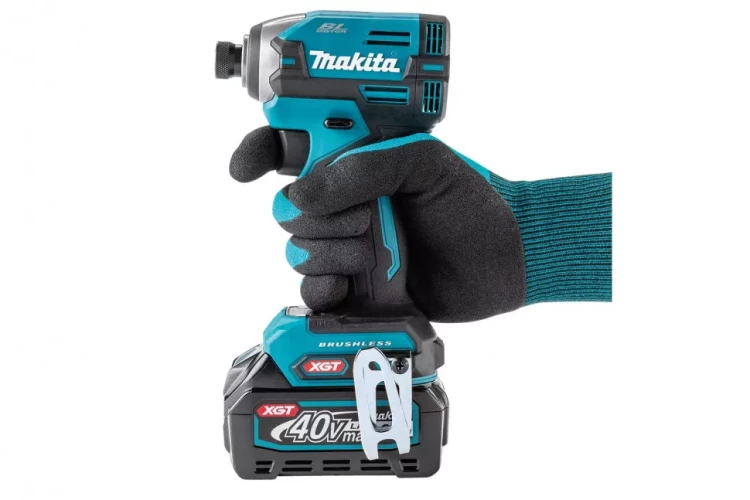 Бесщеточный 40V ударный шуруповерт (импакт) Makita TD003GA201 купить в Тюмени