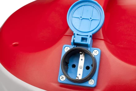 Пылесос ЗУБР сухая и влажная уборка, нержавеющая сталь, усиленное основание, розетка до 2000Вт, 30л, 1400Вт ЗППУ-1400-30 купить в Тюмени