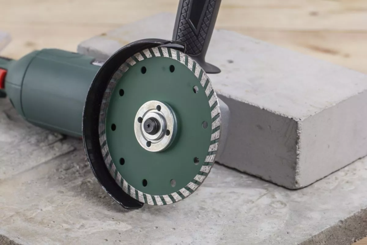 Круг алмазный HAMMER (206-112 DB TB) Ф125х22мм универсальный купить в Тюмени