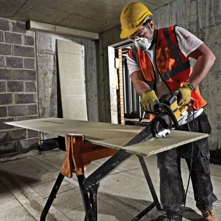 Алигаторная пила DeWalt DWE 396 купить в Тюмени