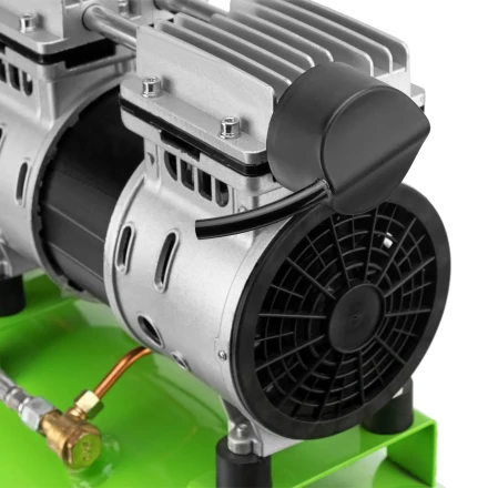 Компрессор безмаслянный малошумный Сибртех МБ 1100/24,1100 Вт, 24 л, 170 л/мин 58006 купить в Тюмени