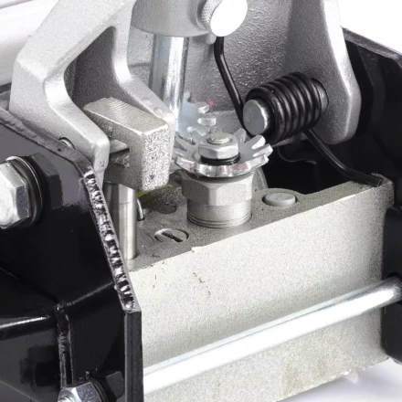 Домкрат гидравлический подкатной 3.5 т h подъема 145–490 мм с педалью MATRIX MASTER 51045 купить в Тюмени