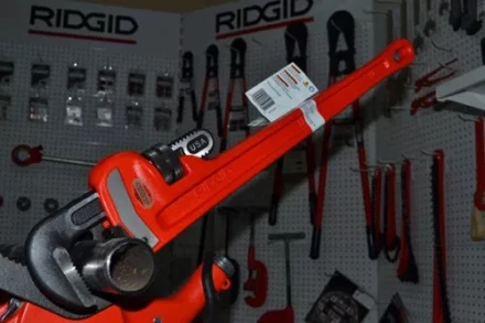 Прямой трубный ключ для тяжелых работ 24  31030 купить в Тюмени