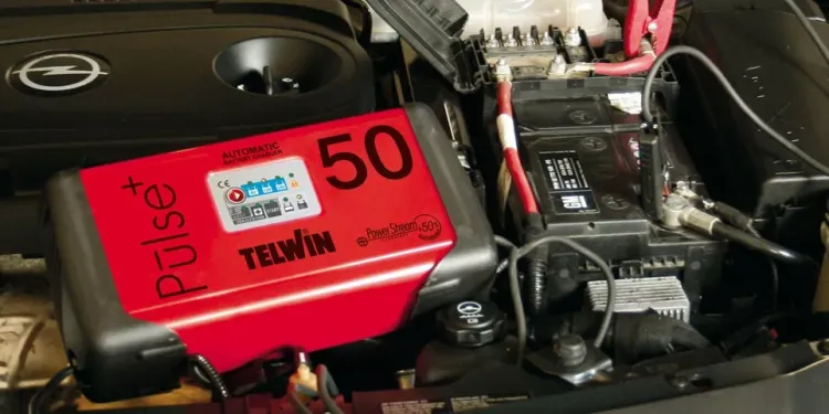 Зарядное устройство PULSE 50  6V/12V/24V Telwin купить в Тюмени
