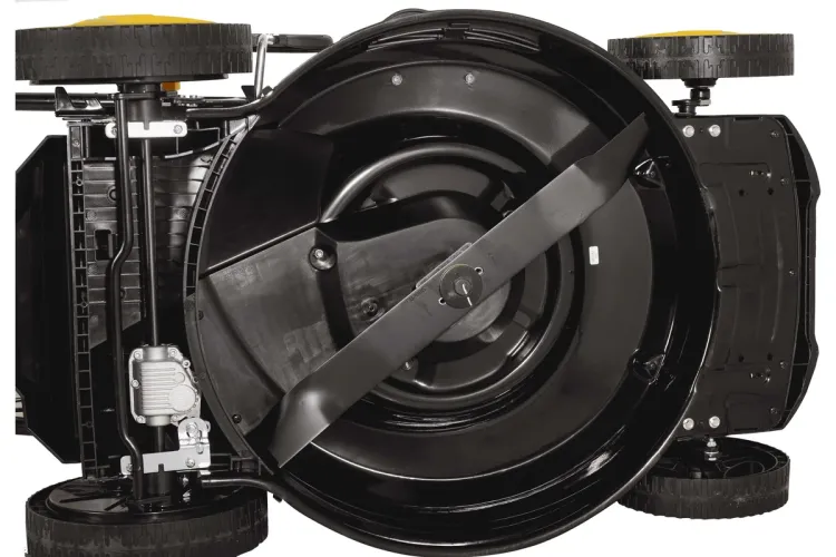 Газонокосилка бензиновая GLM-7.0 SL Huter купить в Тюмени