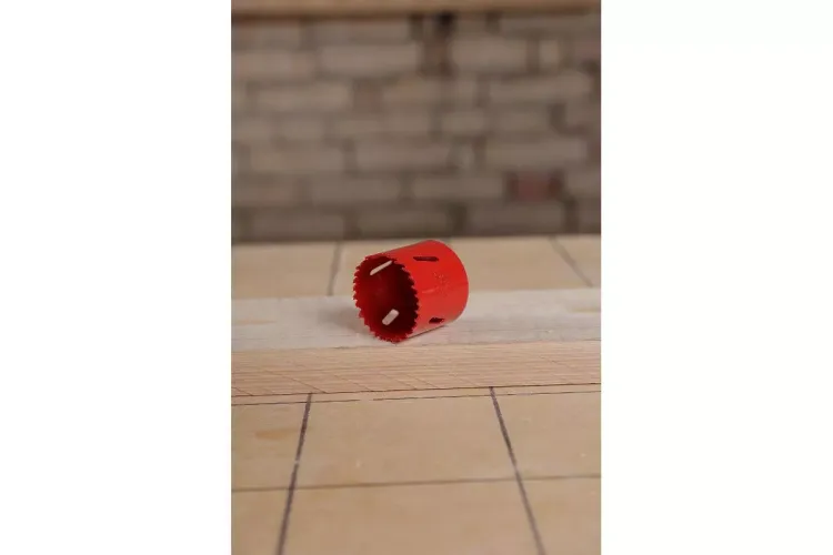 Коронка биметаллическая HAMMER Ф51х38мм 5/8" BiMETALL (224-010) купить в Тюмени