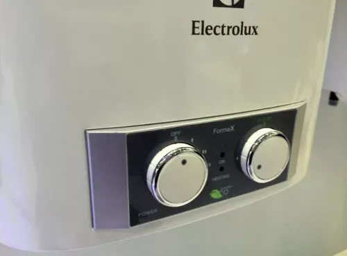 Водонагреватель ELECTROLUX EWH 80 Formax купить в Тюмени