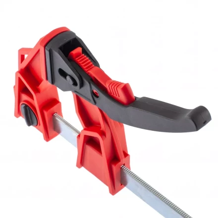 Струбцина реечная быстрозажимная усиленная пластиковый корпус рычажно-храповой механизм 150 х 100 х 306 мм штанга 5 х 22 мм Matrix 20725 купить в Тюмени