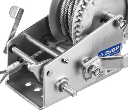 Лебедка ручная барабанная ЗУБР &quot;ПРОФЕССИОНАЛ&quot;, тяговая, тросовая, 1,1т, 8м 43113-1.1_z01 купить в Тюмени