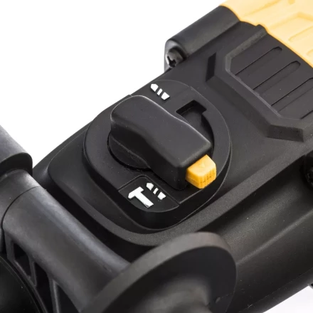 Перфоратор RH-400-12 Denzel 26601 купить в Тюмени