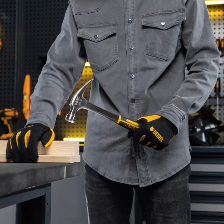 Молоток-гвоздодер 450 г Denzel, цельнометаллический, двухкомпонентная рукоятка, 10423 купить в Тюмени