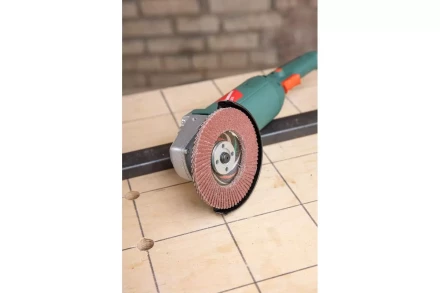 Круг Лепестковый Торцевой (КЛТ) HAMMER КЛТ 1 Ф125х22 Р40 213-016 купить в Тюмени