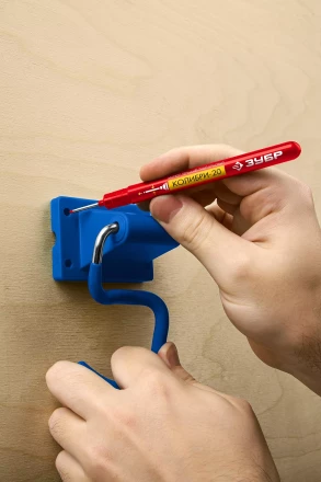 ЗУБР Колибри-20 красный, наконечник L 20 мм,  2 мм, перманентный маркер для отверстийл (06328-3) купить в Тюмени