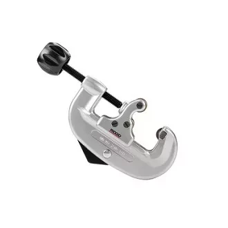 Труборез с винтовой подачей 30S  32950 купить в Тюмени