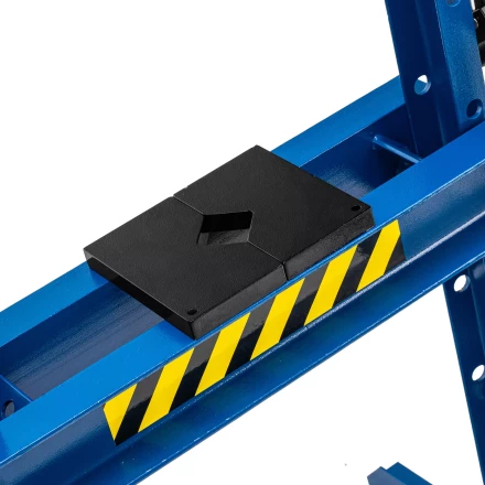 Пресс гидравлический с манометром и педалью Stels 52312, 12 т (комплект из 2 частей) купить в Тюмени